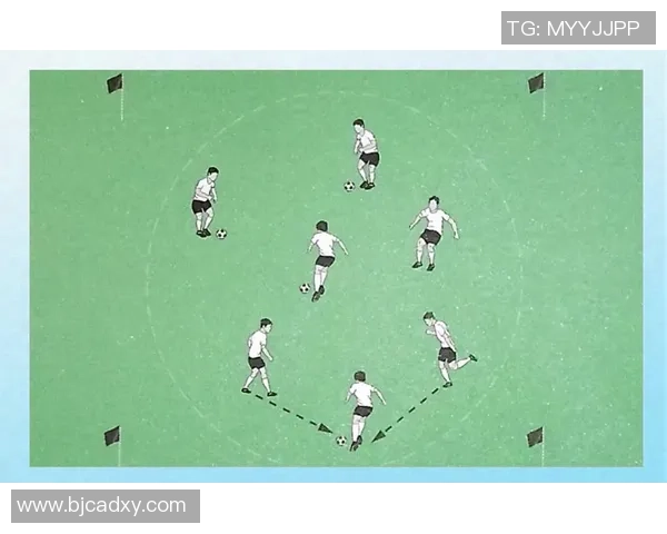 手接足球的技巧与训练方法探讨提升球技的实用指南